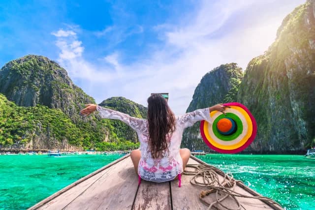 Experience the Best with a Luxury Thailand Package from Delhi with Komfytrip